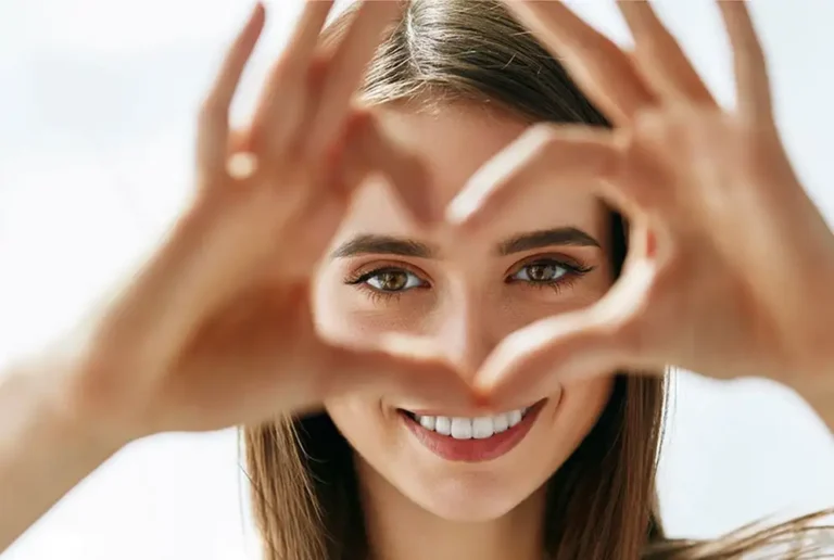 Healthy-lifestyle-tips-for-holistic-eye-care